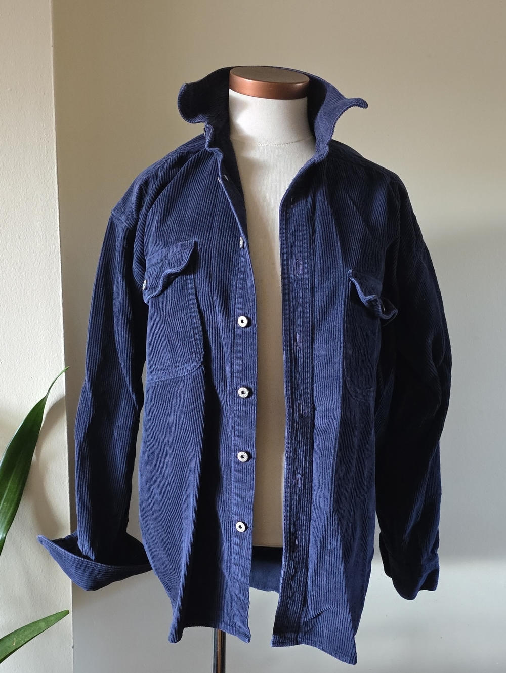 Vintage ILLEGAL JEANS Corduroy Cotton Button Front Men's Shirt - Blue M